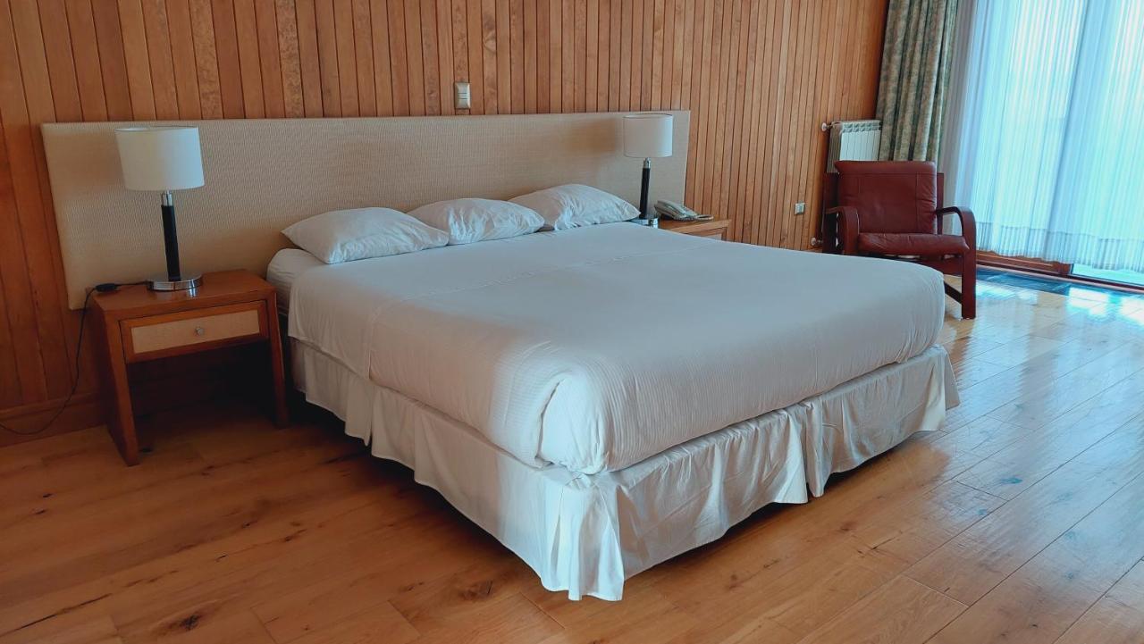 Hotel Y Cabanas Llanuras De Diana - Caja Los Andes Puerto Natales Buitenkant foto