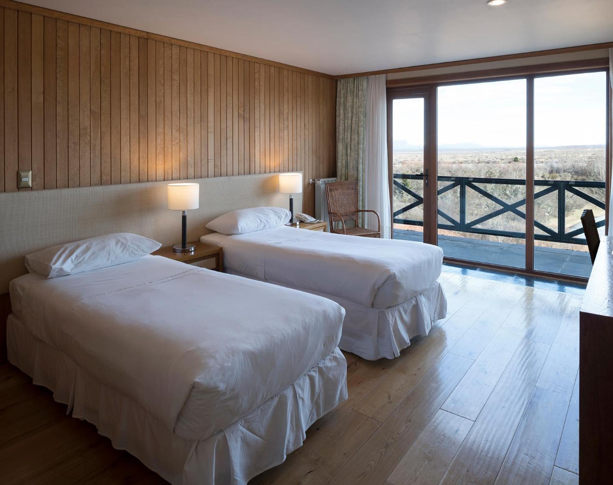 Hotel Y Cabanas Llanuras De Diana - Caja Los Andes Puerto Natales Buitenkant foto