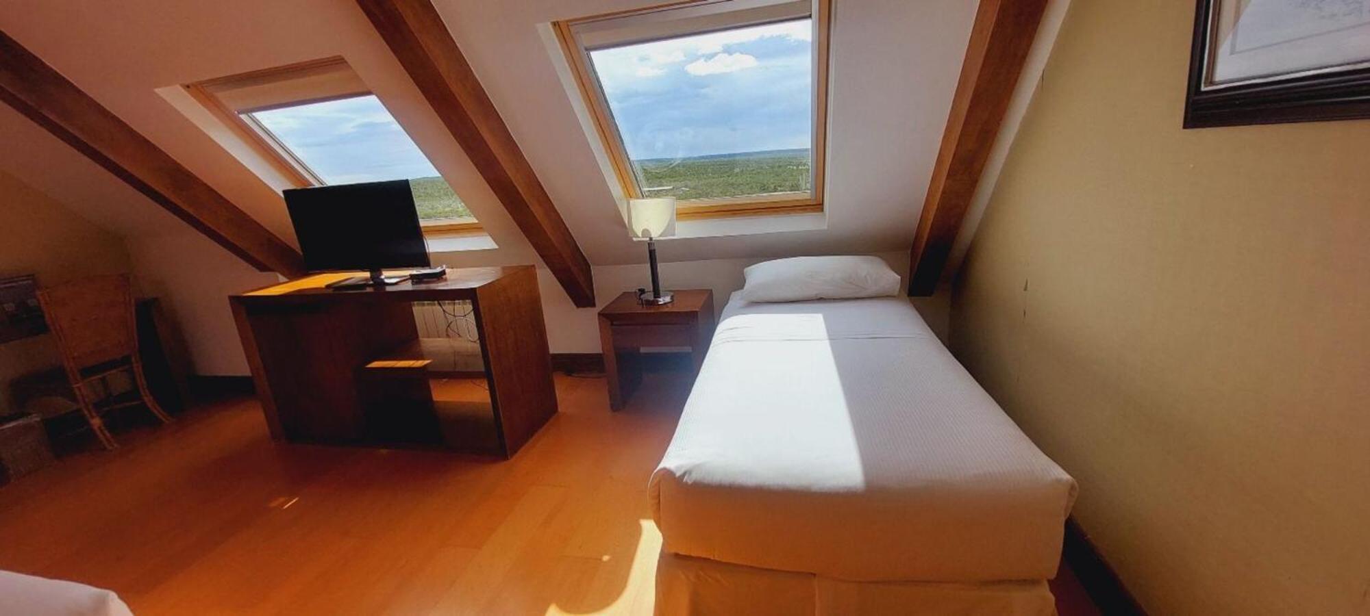 Hotel Y Cabanas Llanuras De Diana - Caja Los Andes Puerto Natales Buitenkant foto